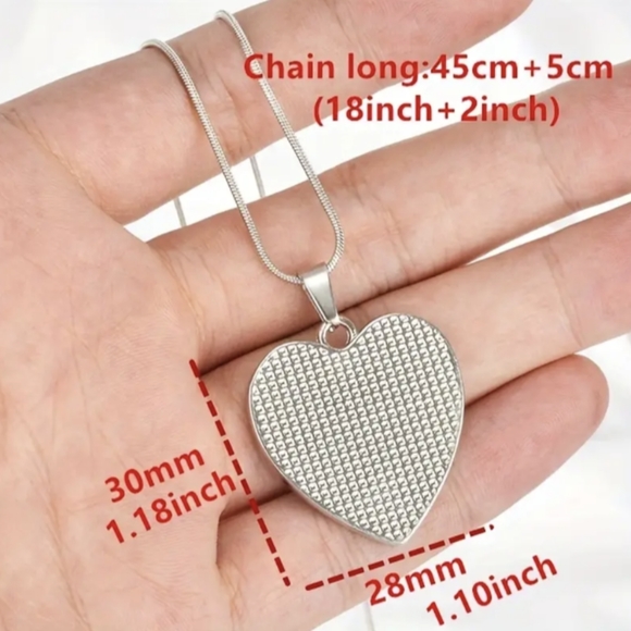 Sunflower Heart Pendant Necklace On Stainless Steel Chain NWT. - Picture 3 of 7